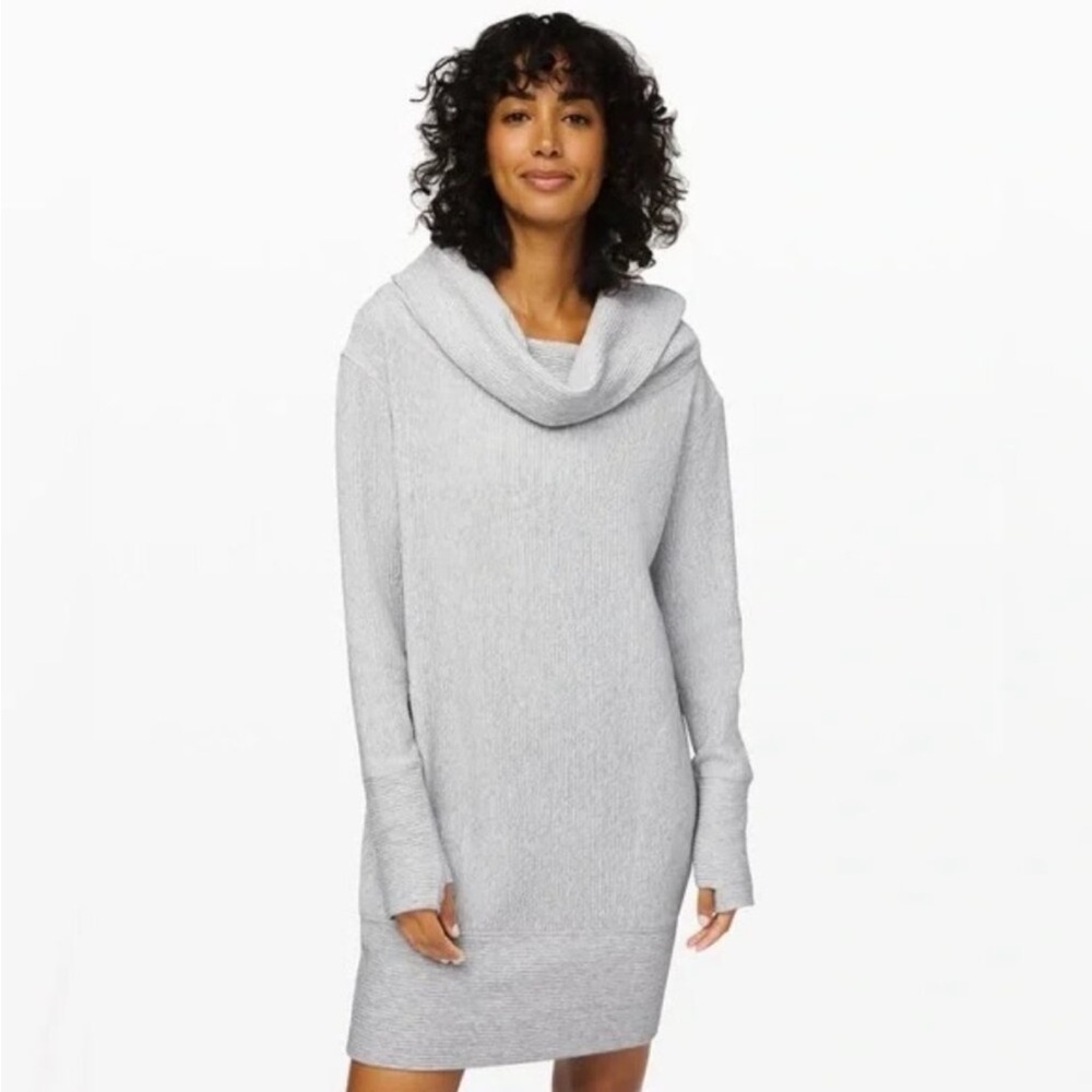 Lululemon along the way dress